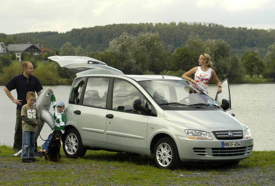  Fiat Multipla 2004 года  (WW) (фото 40 из 44)